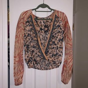 Free People patterned cropped long sleeve top